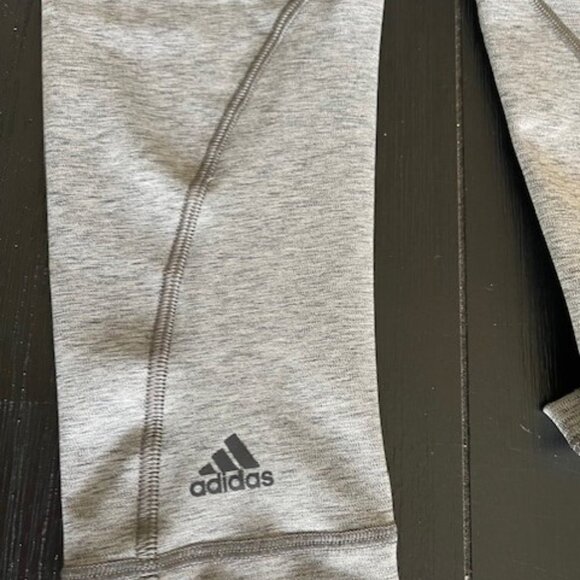 NEW ADIDAS Leggings - Picture 3 of 4